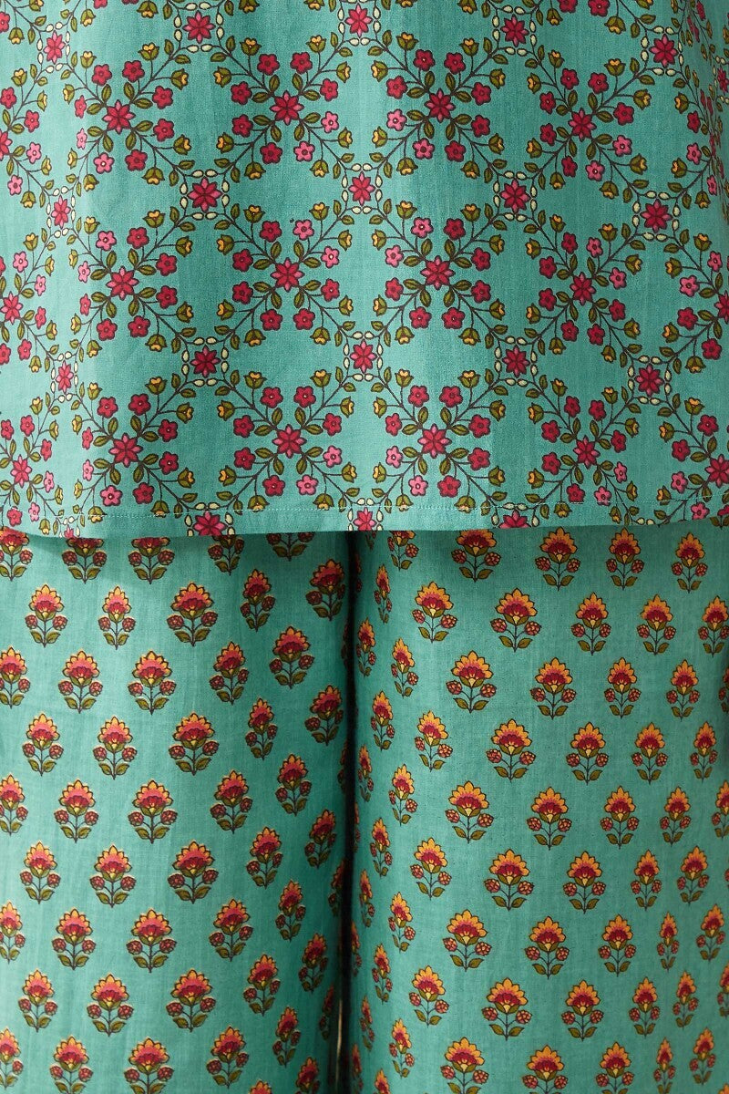 Rosheen Rahat Loungewear Set