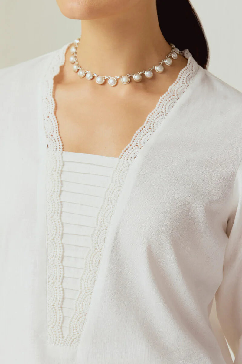 Surplus: Roza Sehreen White Kurta