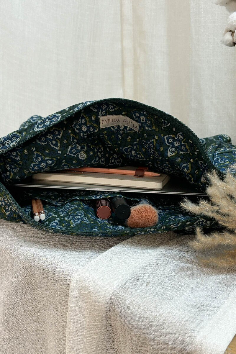 Roza Amira Holdall Bag
