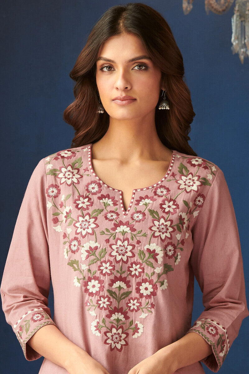 Roza Nadira Kurta
