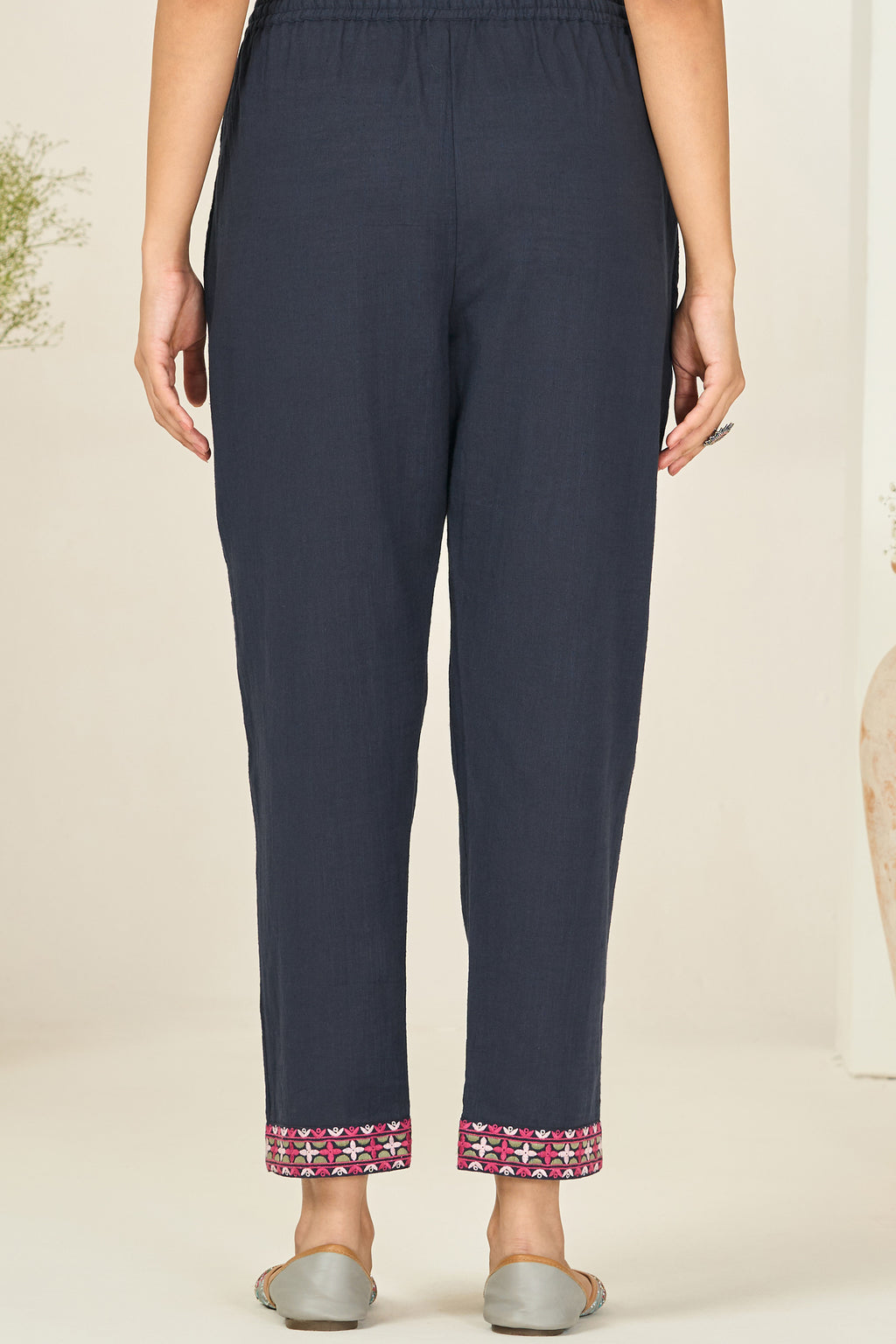 Mehraab Sneha Narrow Pants