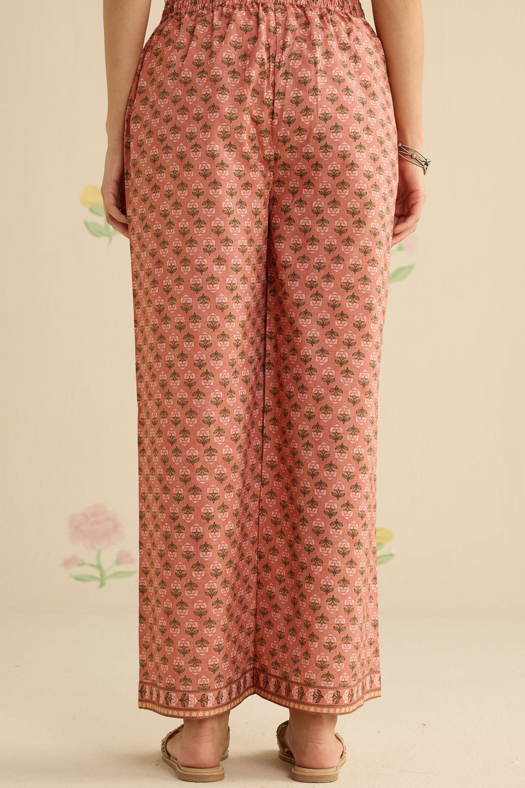 Surplus: Gulraiz Gulbahar Farsi