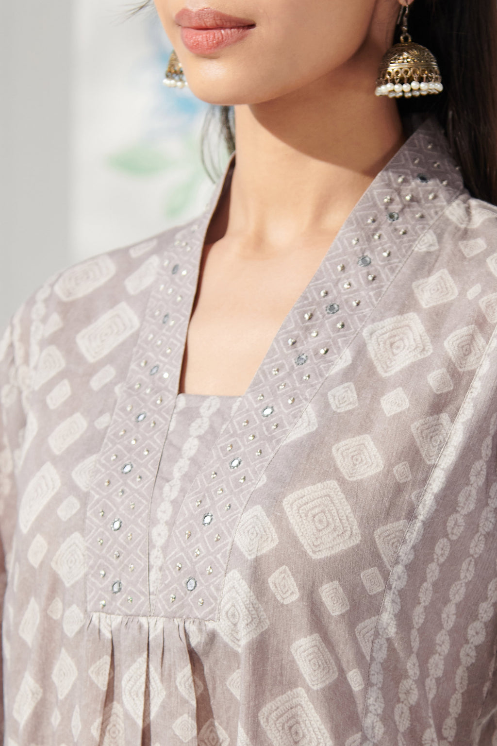 Surplus: Rangrez Parisa Kurta