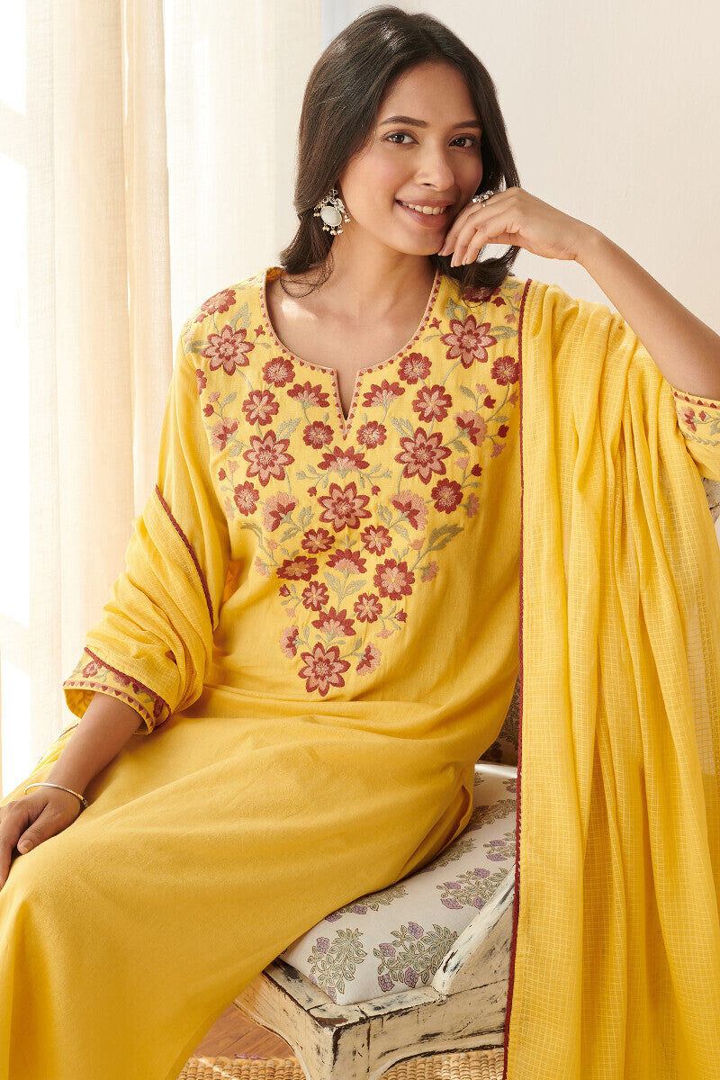 Rosheen Dalia Kurta