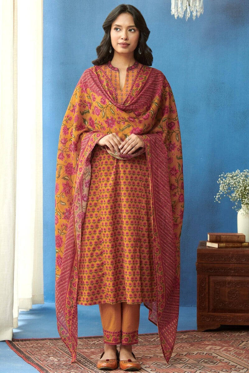Mahnoor Ameera Narrow Pants