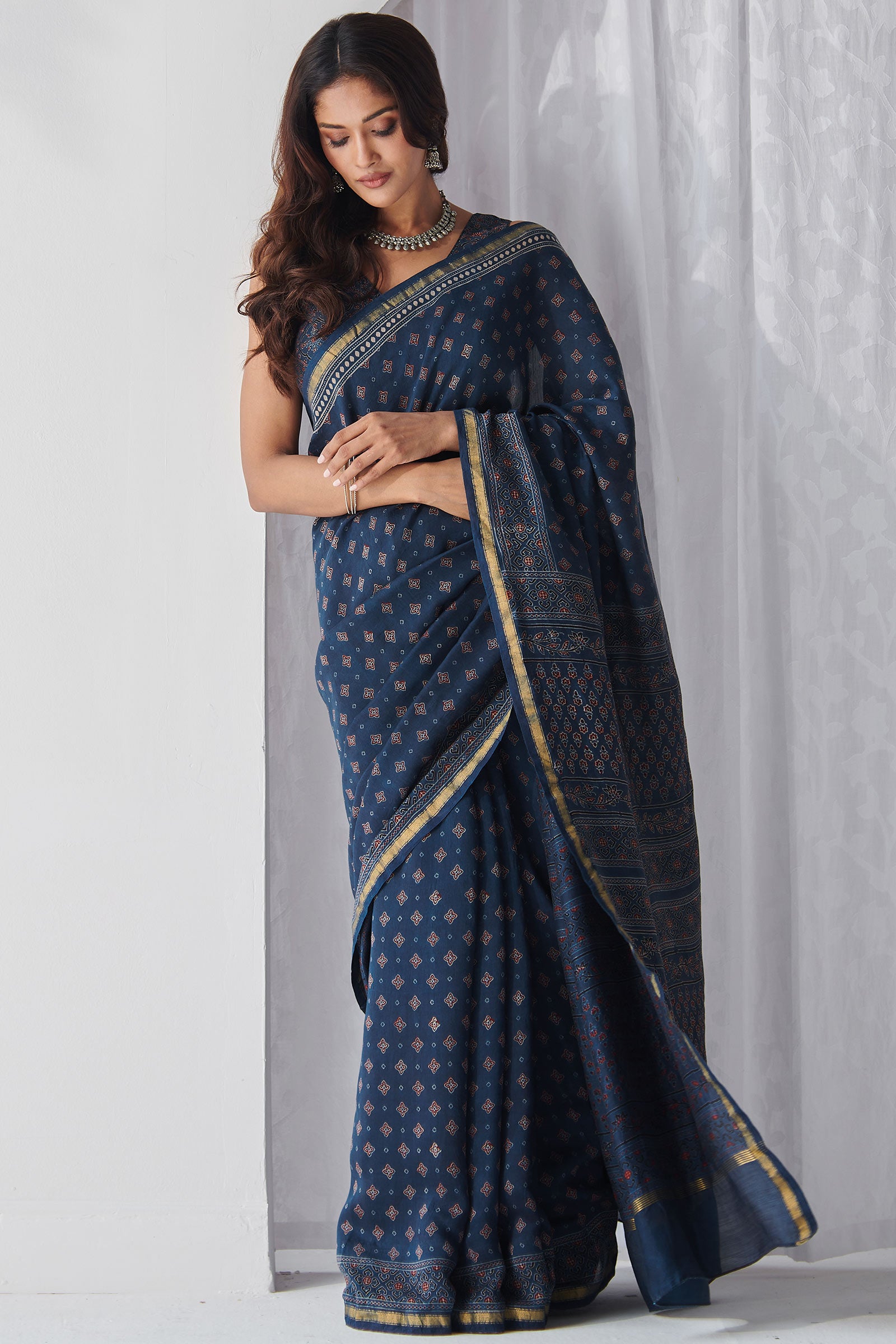 Surplus: Sehra Nusreen Ajrak Saree