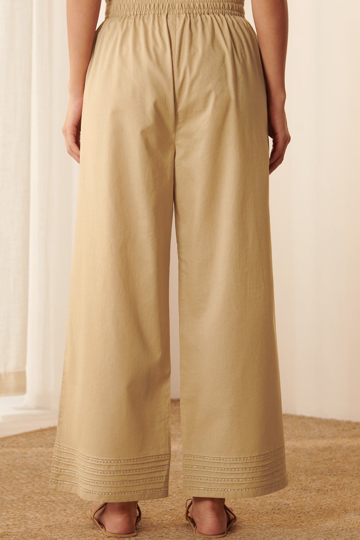 Roza Amarya Beige Farsi