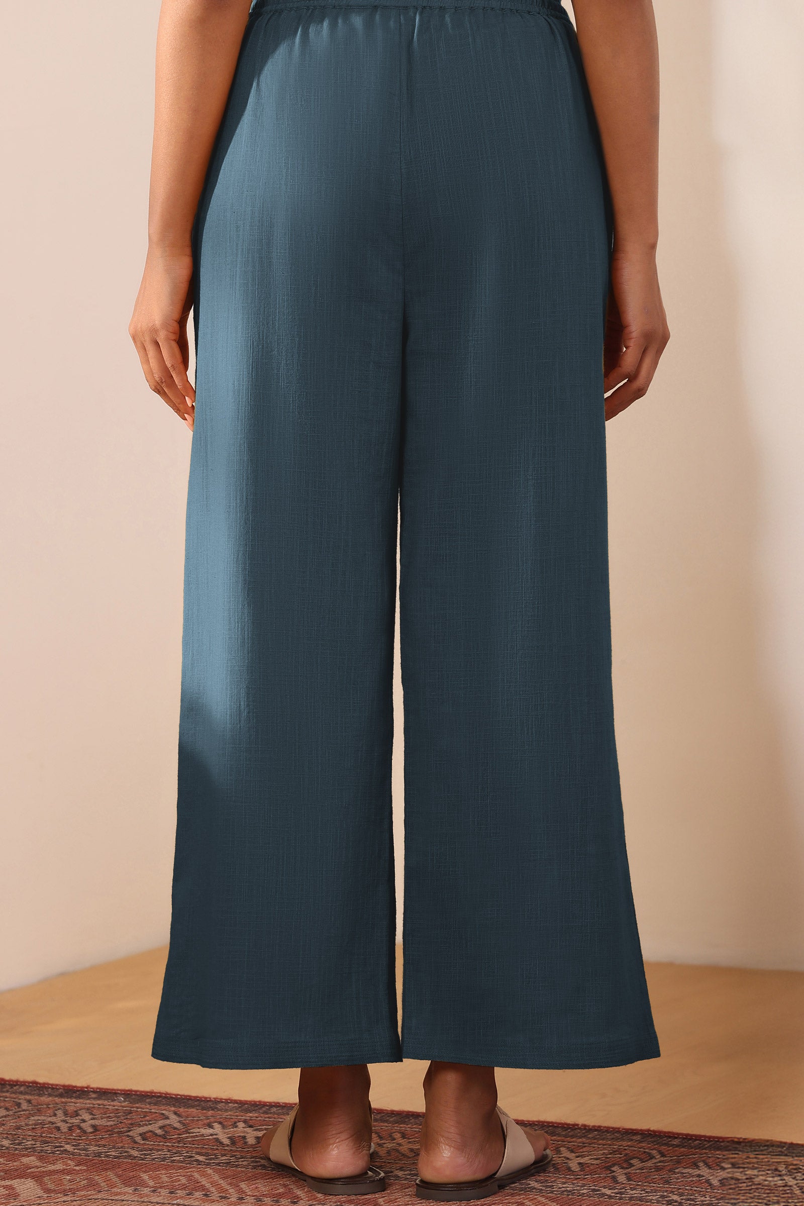 Surplus: Roza Naaz Navy Blue Farsi