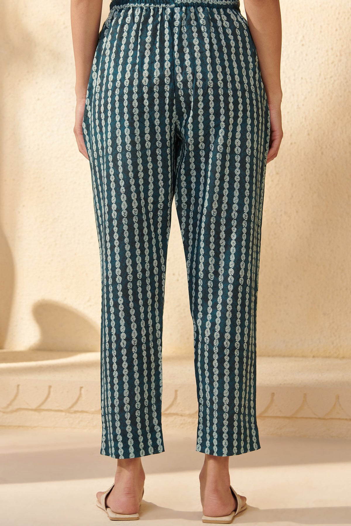 Rangrez Ruksar Narrow Pants