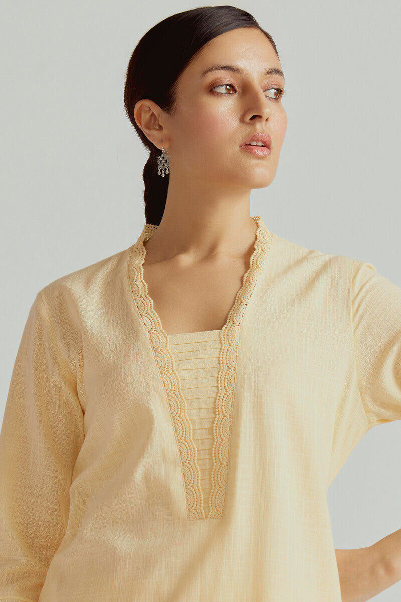 Roza Sehreen Cream Kurta