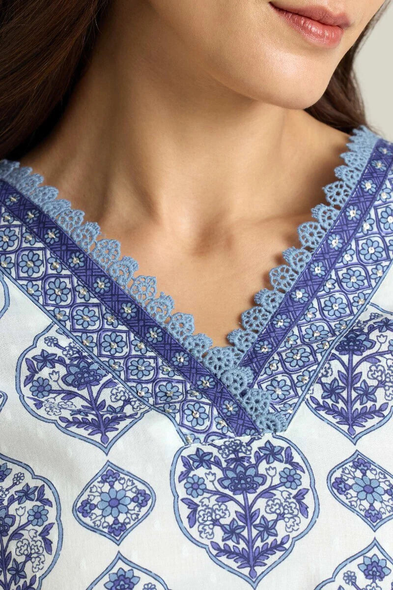 Surplus: Neelofar  Sanganeri Kurta