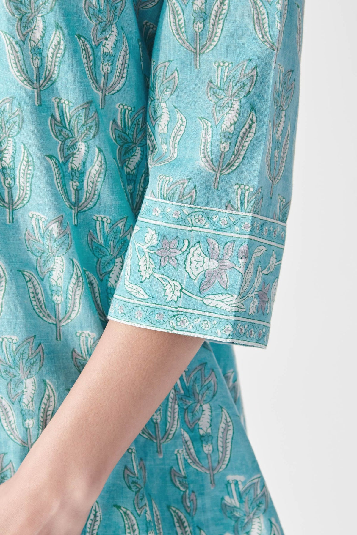 Gauhar Mahi Kurta