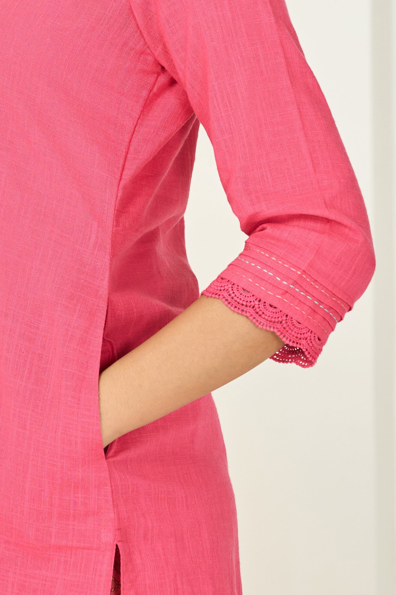 Surplus: Roza Mira Pink Kurta