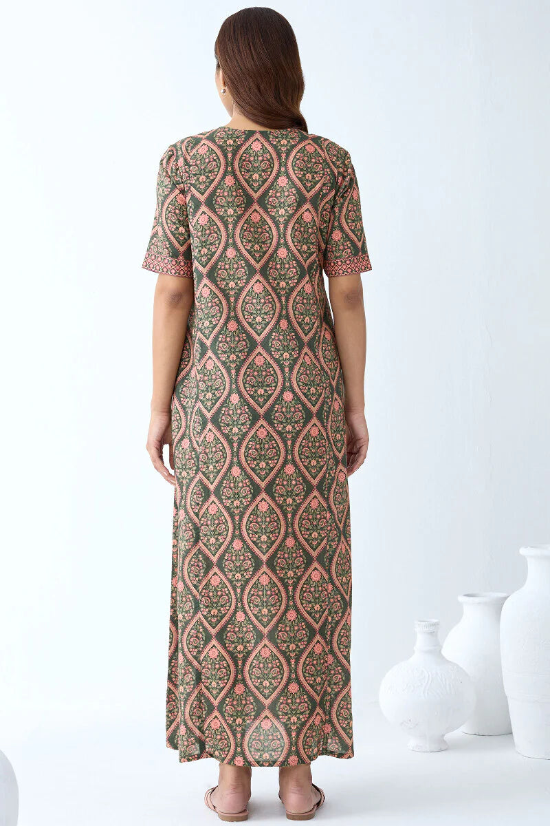 Surplus: Laylah Faiza Kaftan