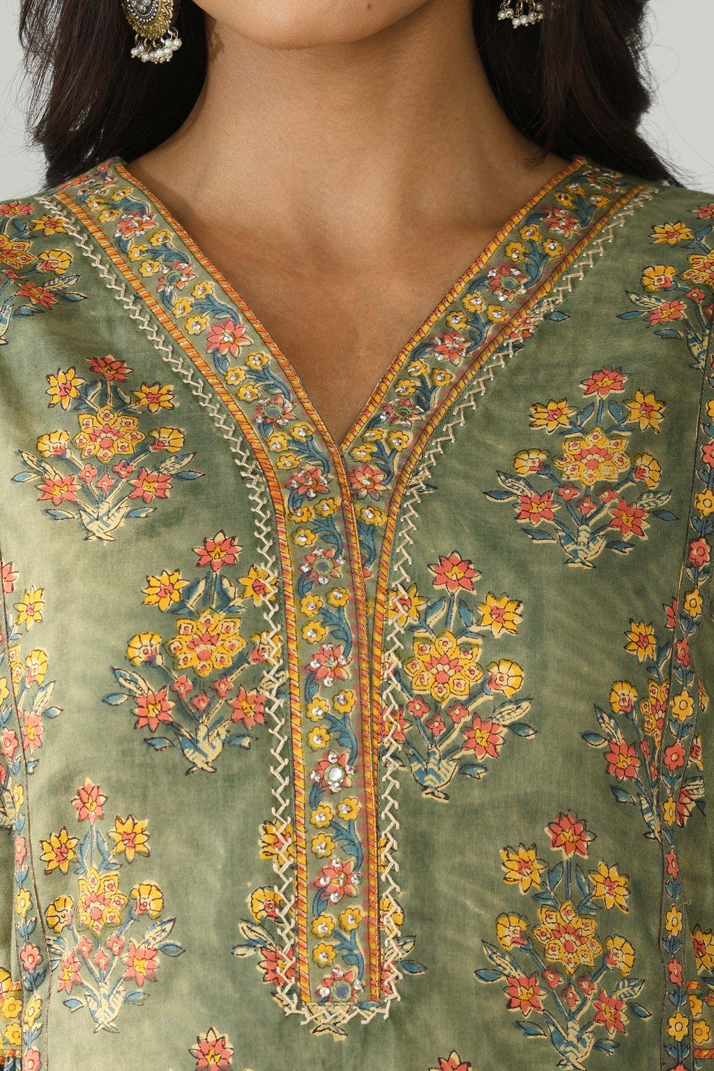 Nayanjal Gulshan Sanganeri Kurta