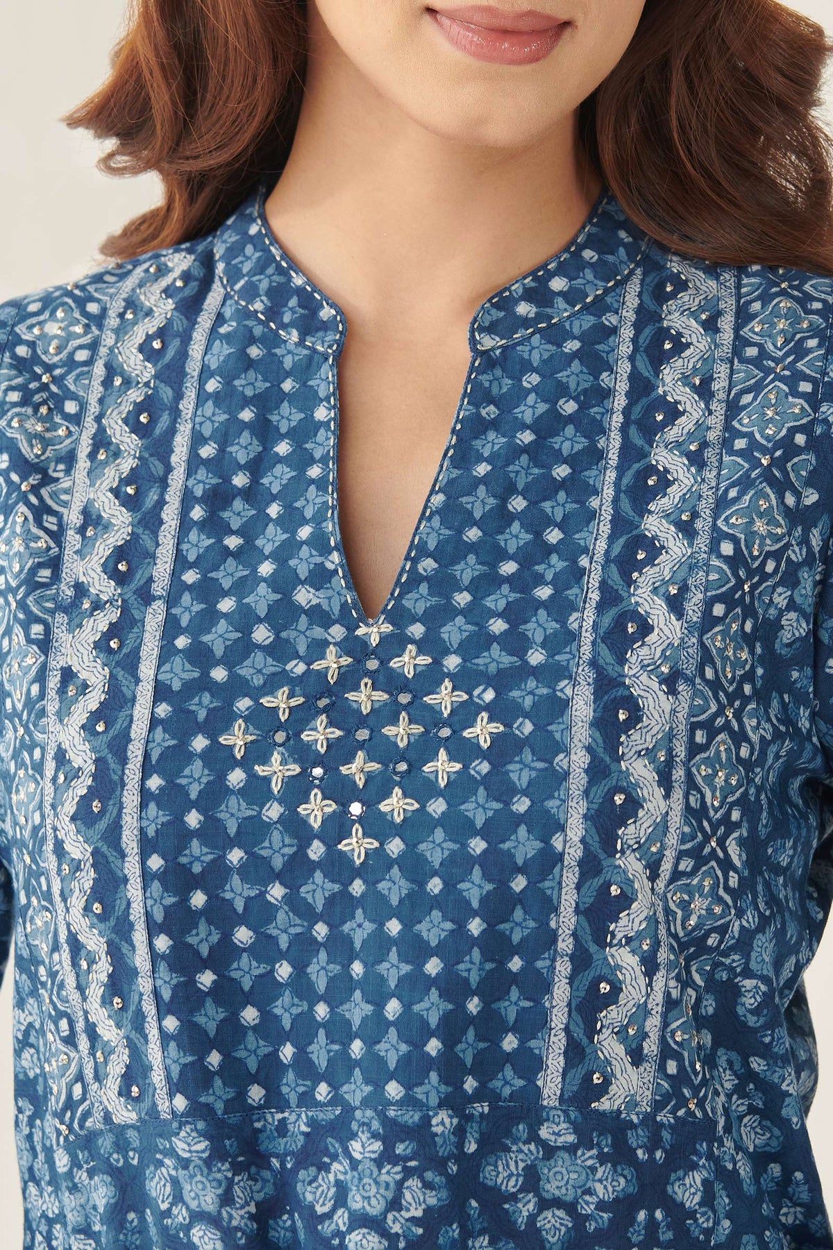 Sehra Nusrat Indigo Kurta