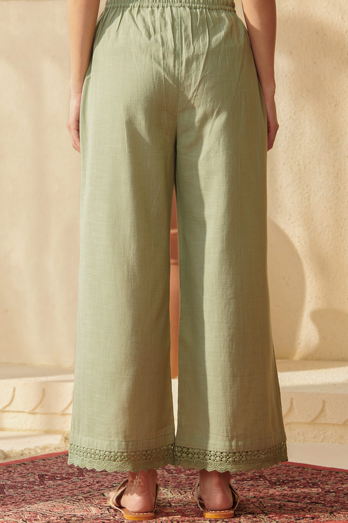Roza Jaya Green Farsi