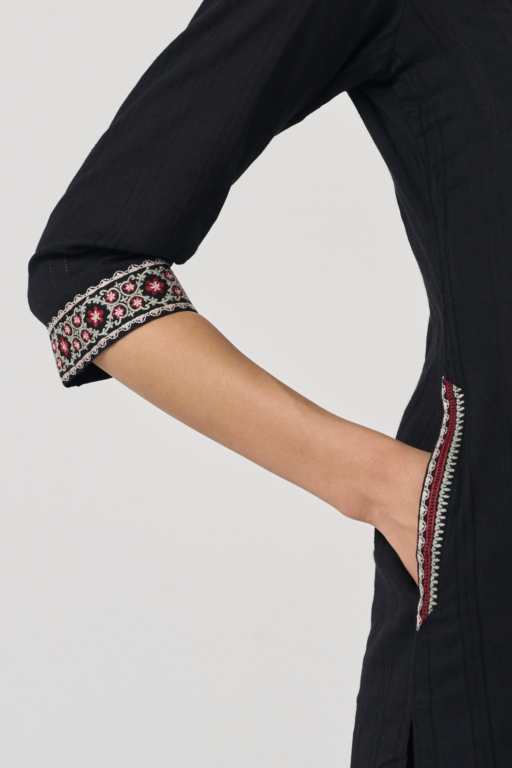 Mehraab Alizeh Short Kurta