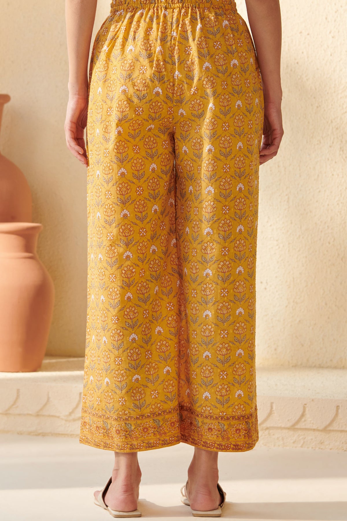 Gulbarg Alya Sanganeri Farsi