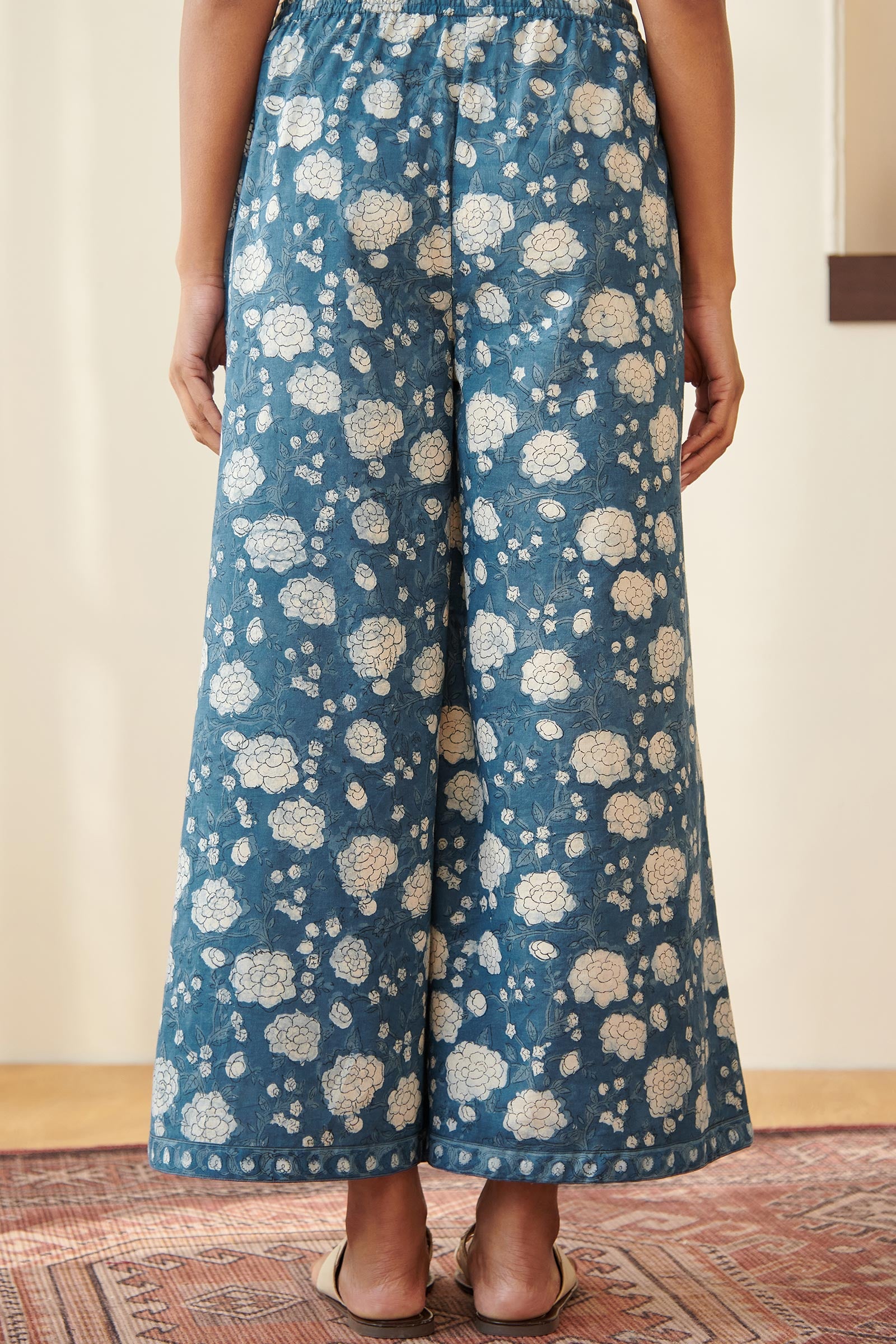 Noor Faheeza Bagru Palazzo