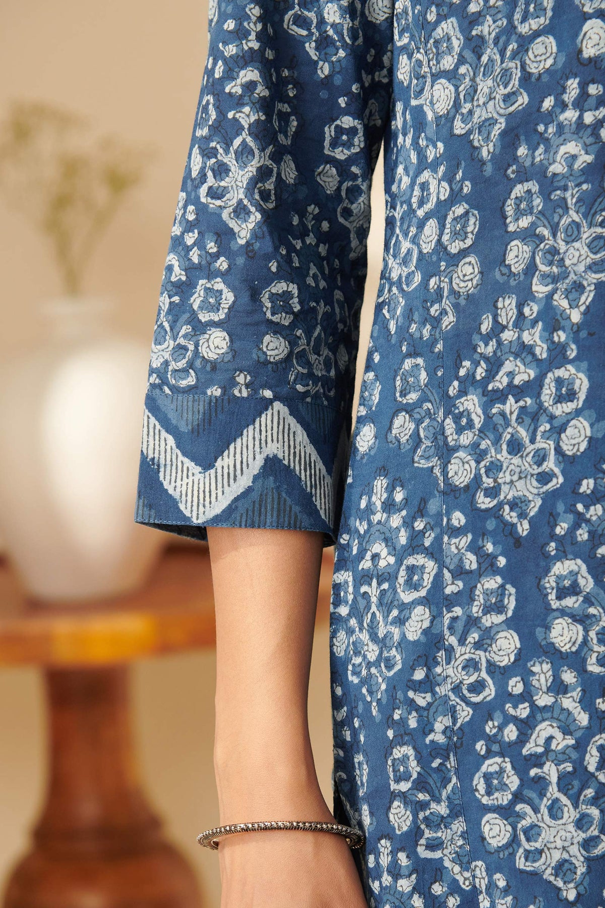 Sehra Aasira Bagru Kurta