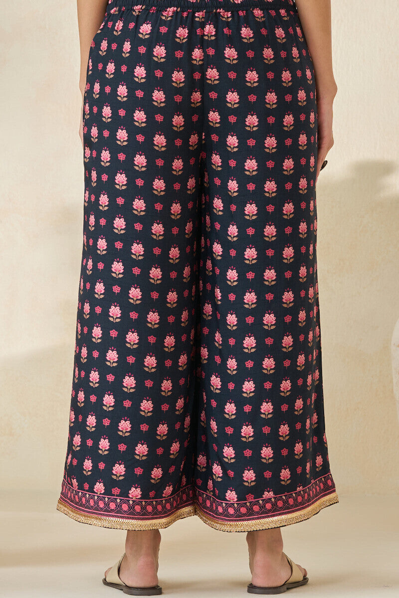 Mehrunissa Aafiya Palazzo