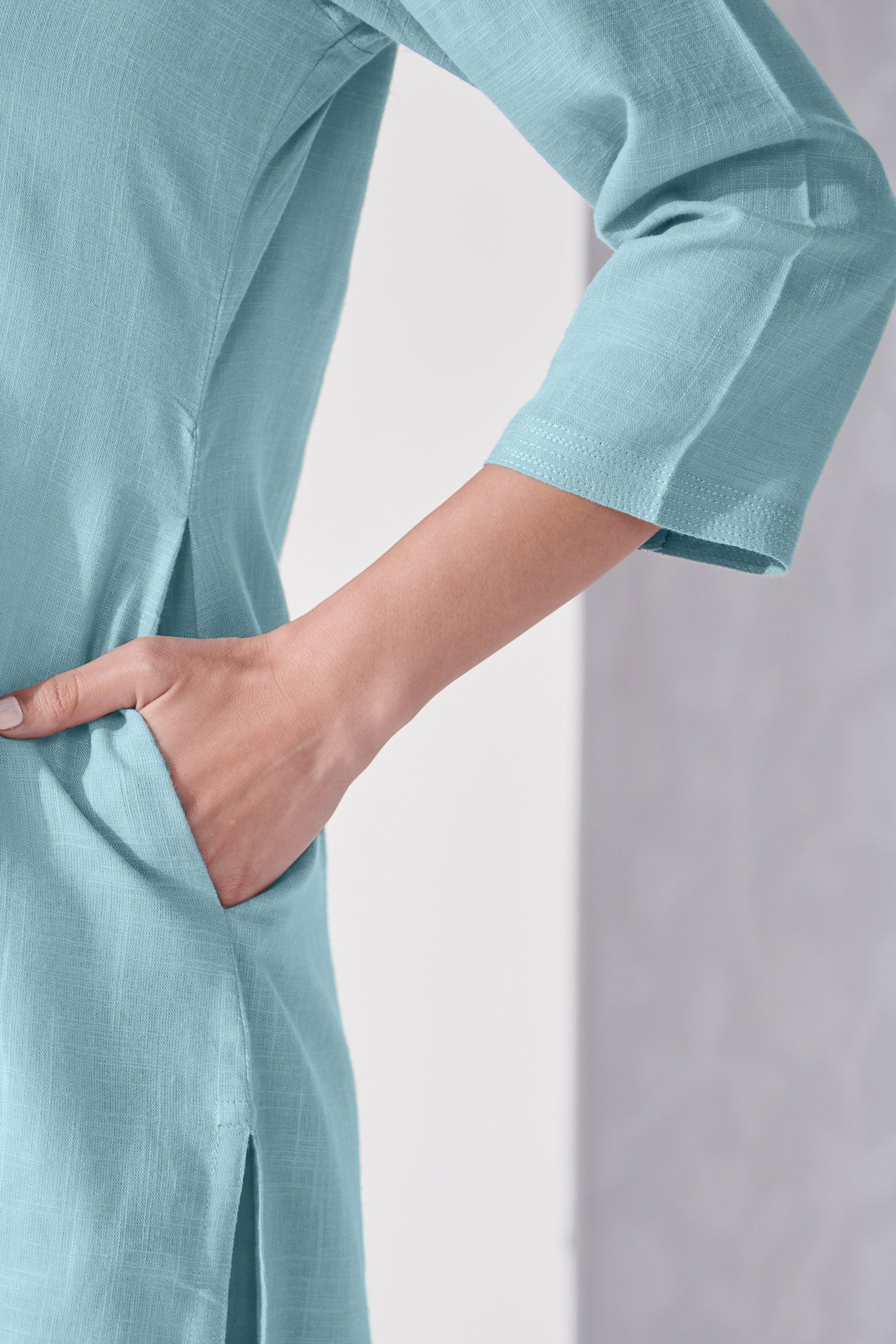 Roza Shaheen Blue Kurta