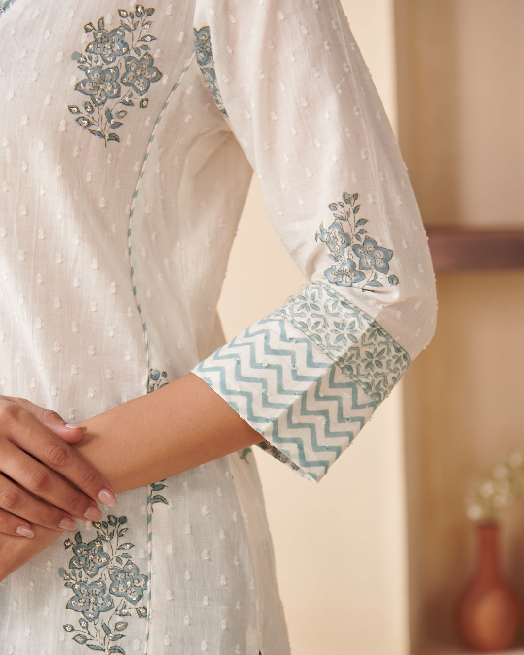 Rosheen Shireen Sanganeri Kurta
