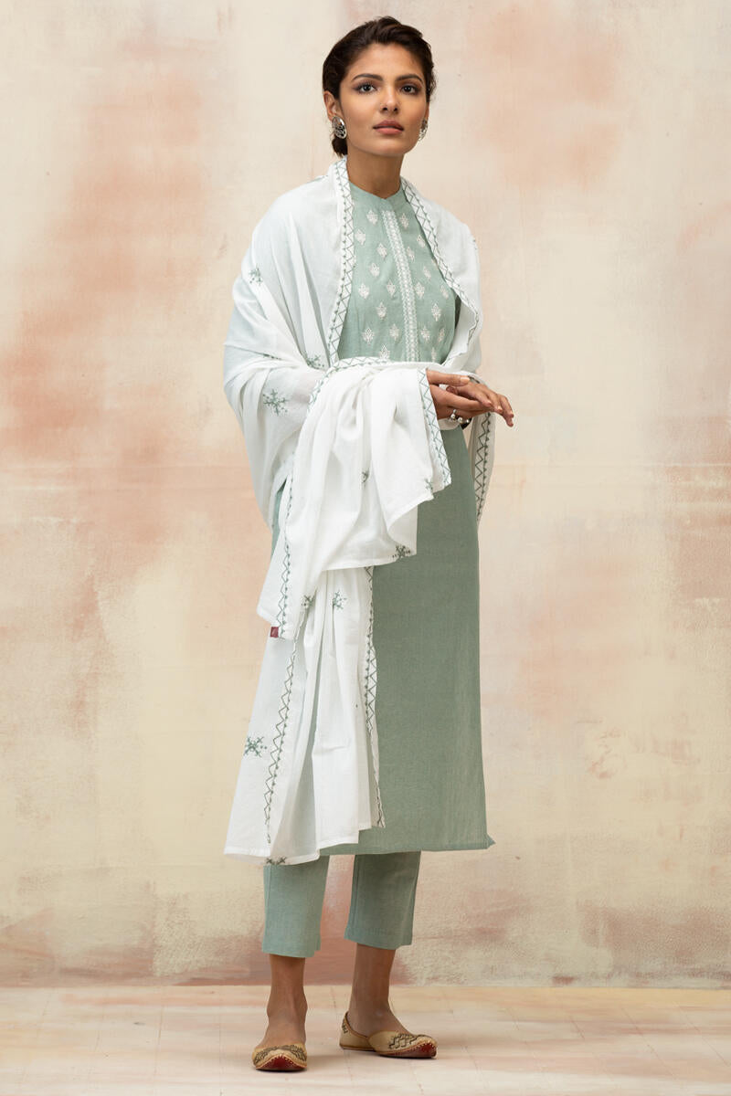 Naadirah Ruhani Handloom Kurta