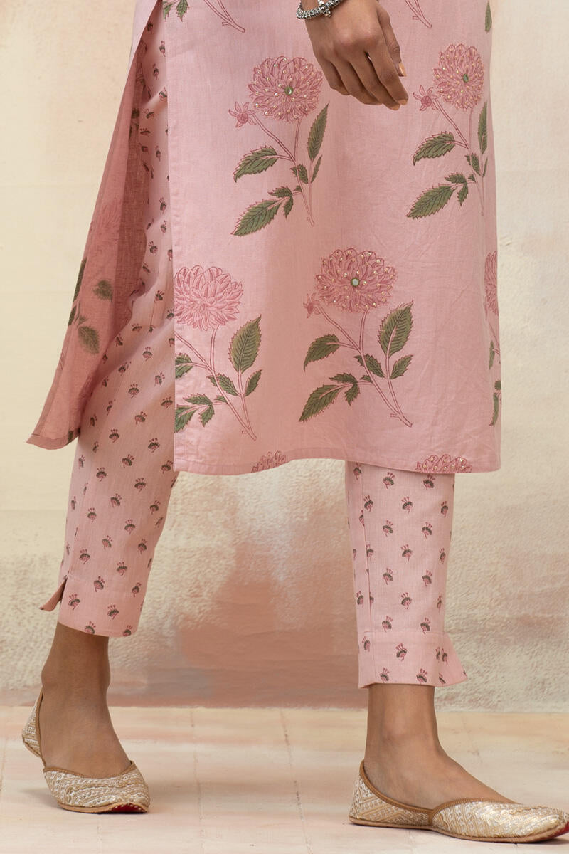 Naadirah Mirza Kurta