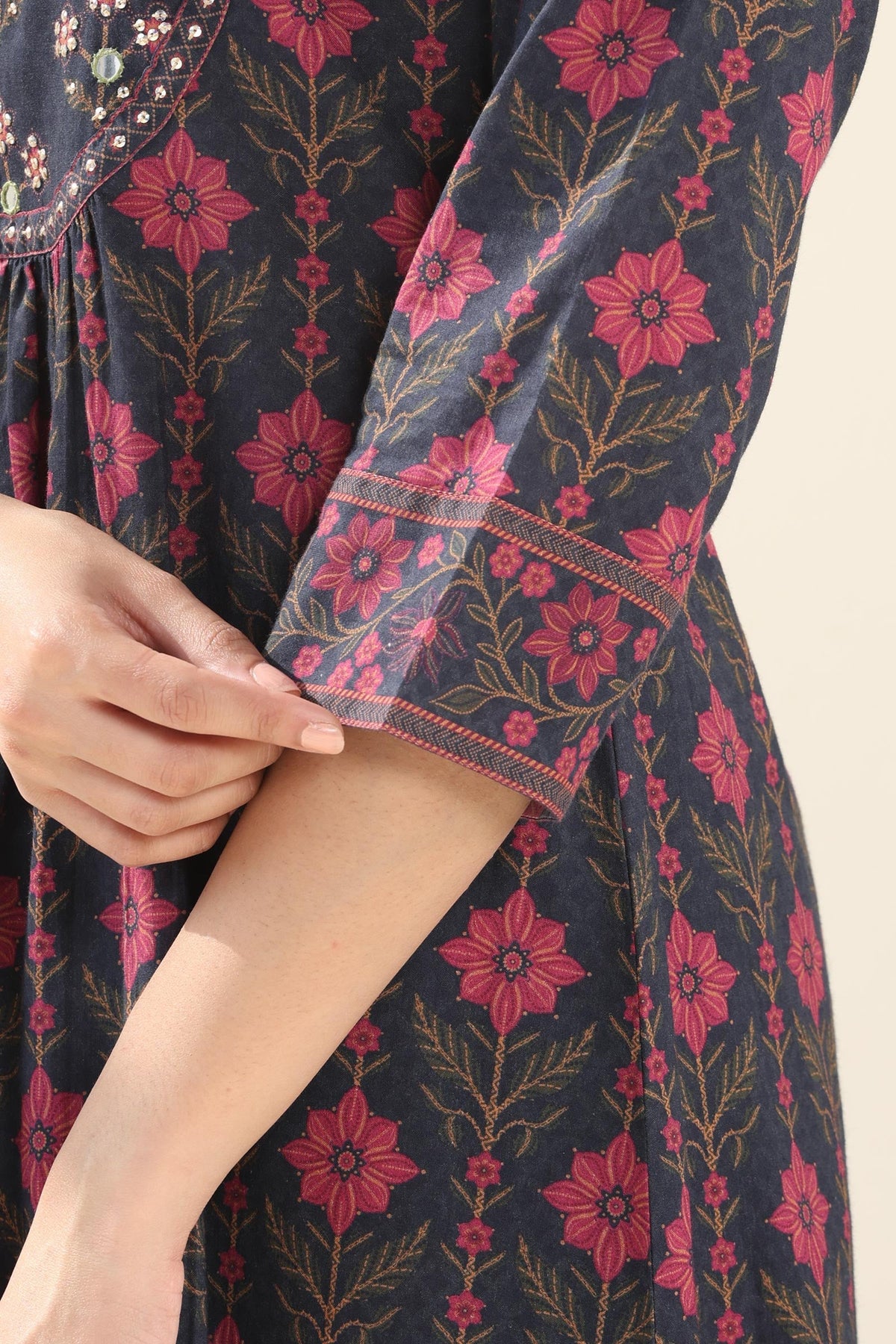 Surplus: Laylah Samreen Kurta