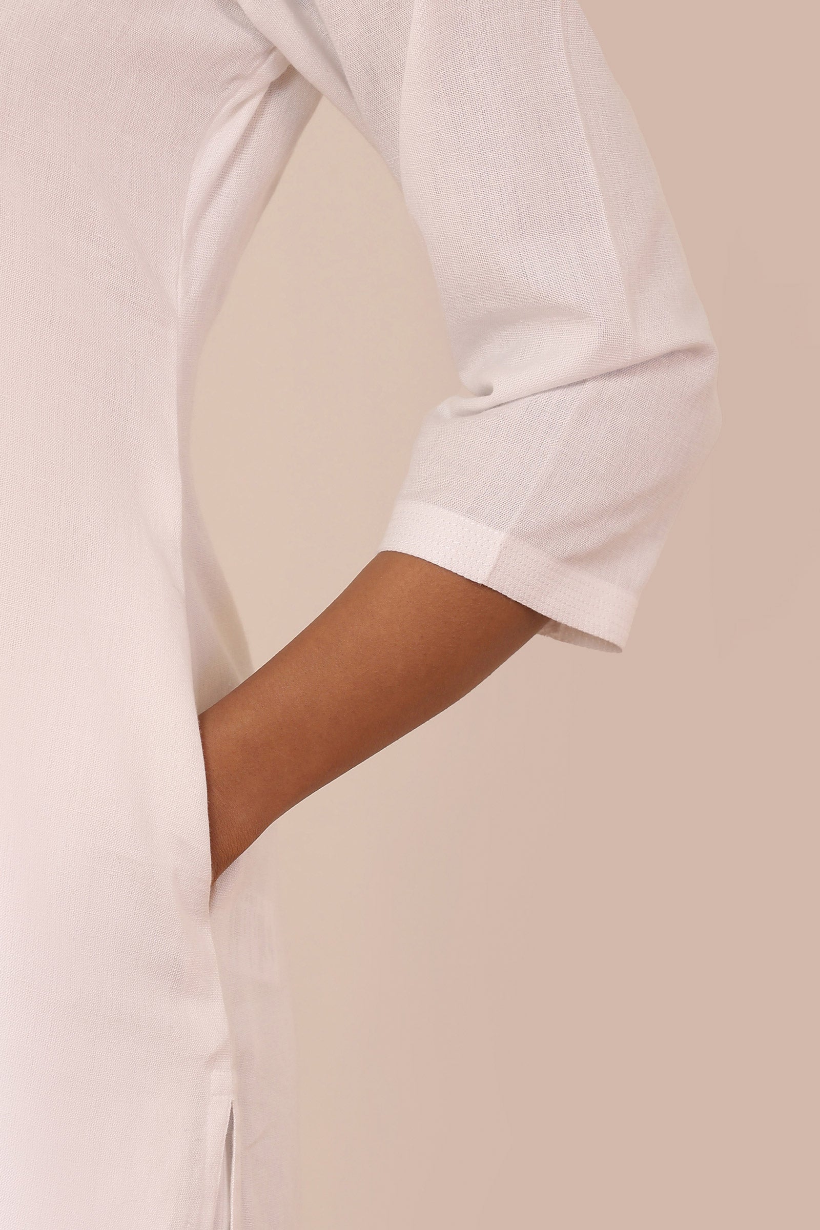 Surplus: Roza Anaya White Kurta