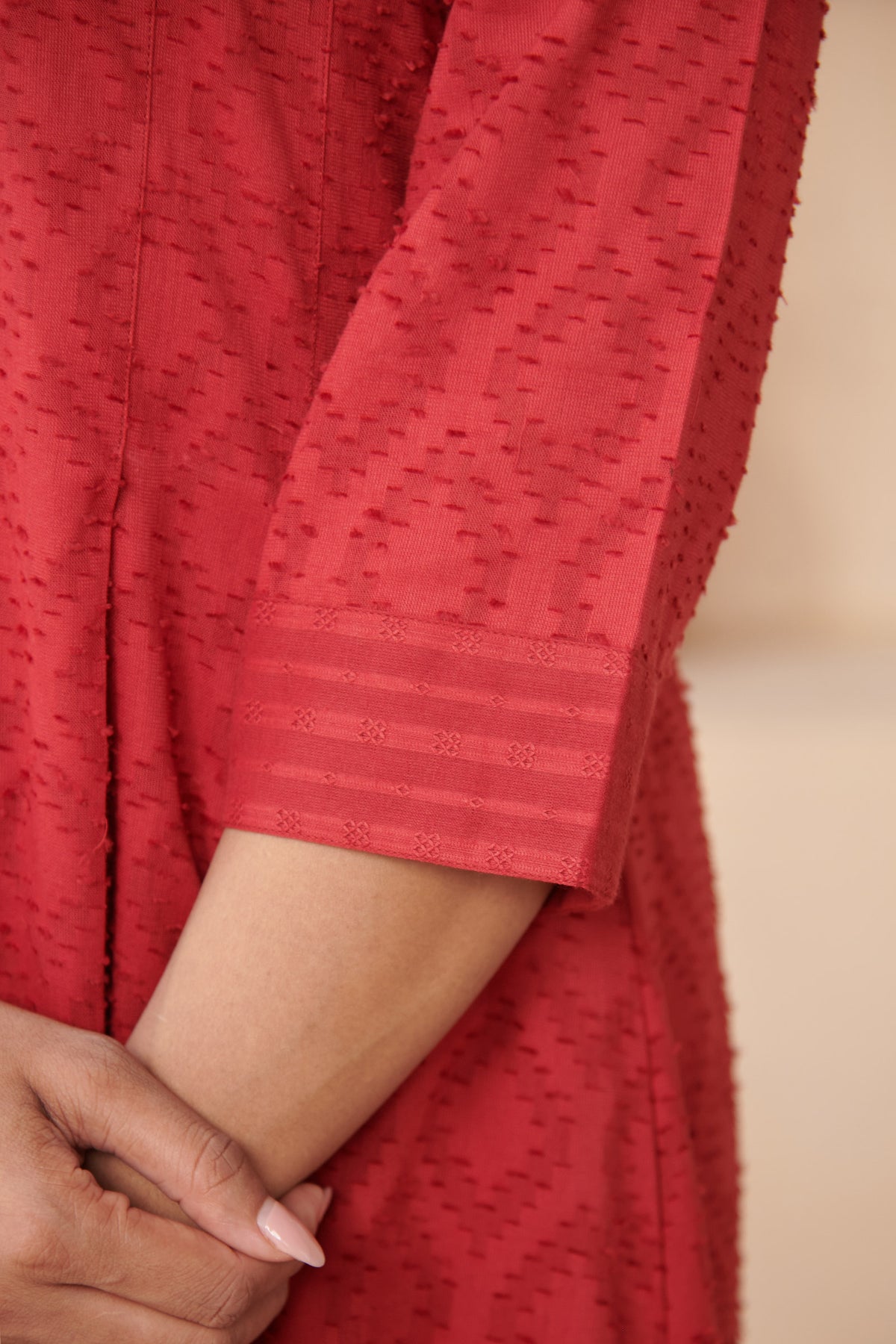Roza Chaand Anar Red Kurta