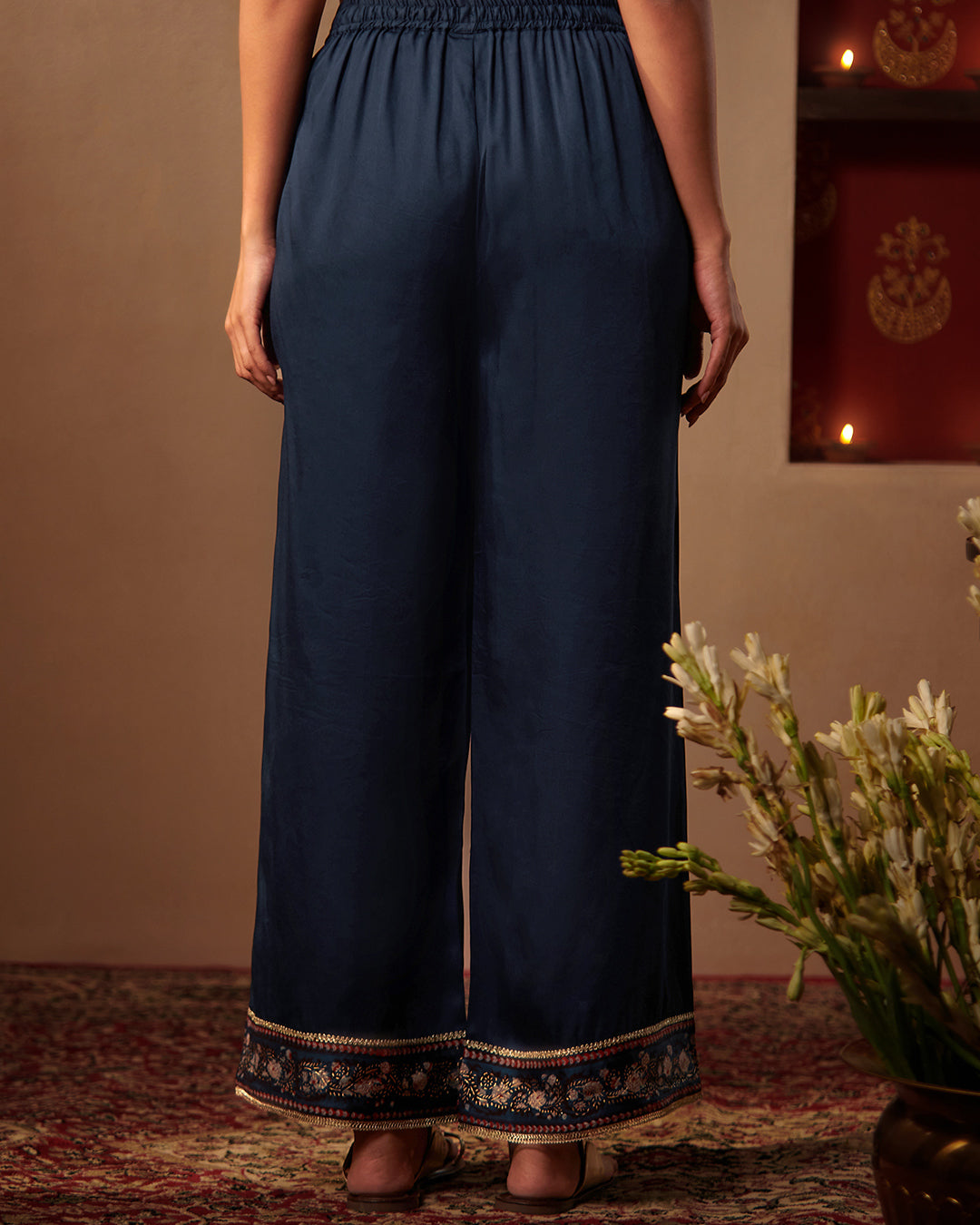 Roshanara Fareena Bagru Dabu Farsi