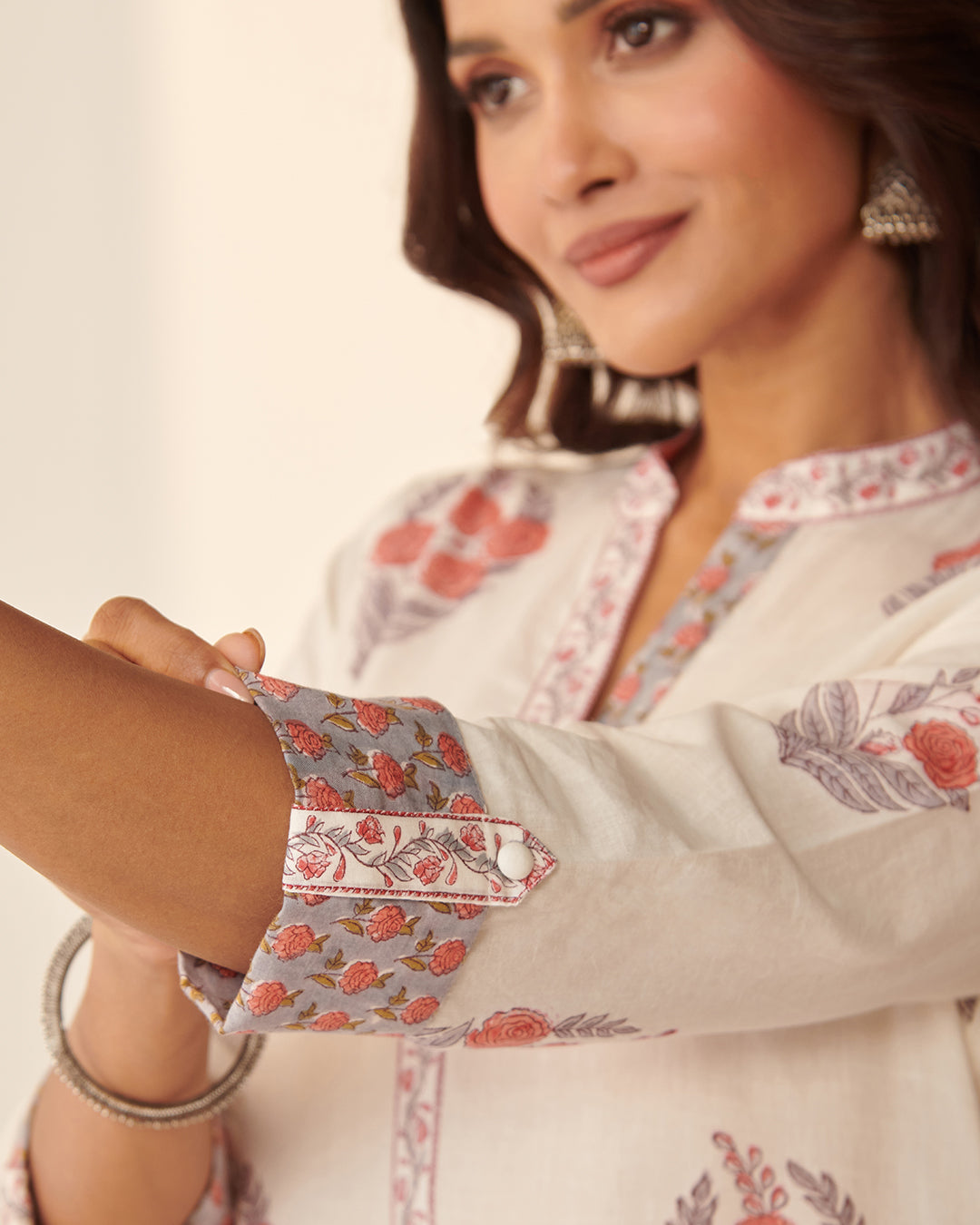 Roz Meher Zeinab Sanganeri Kurta