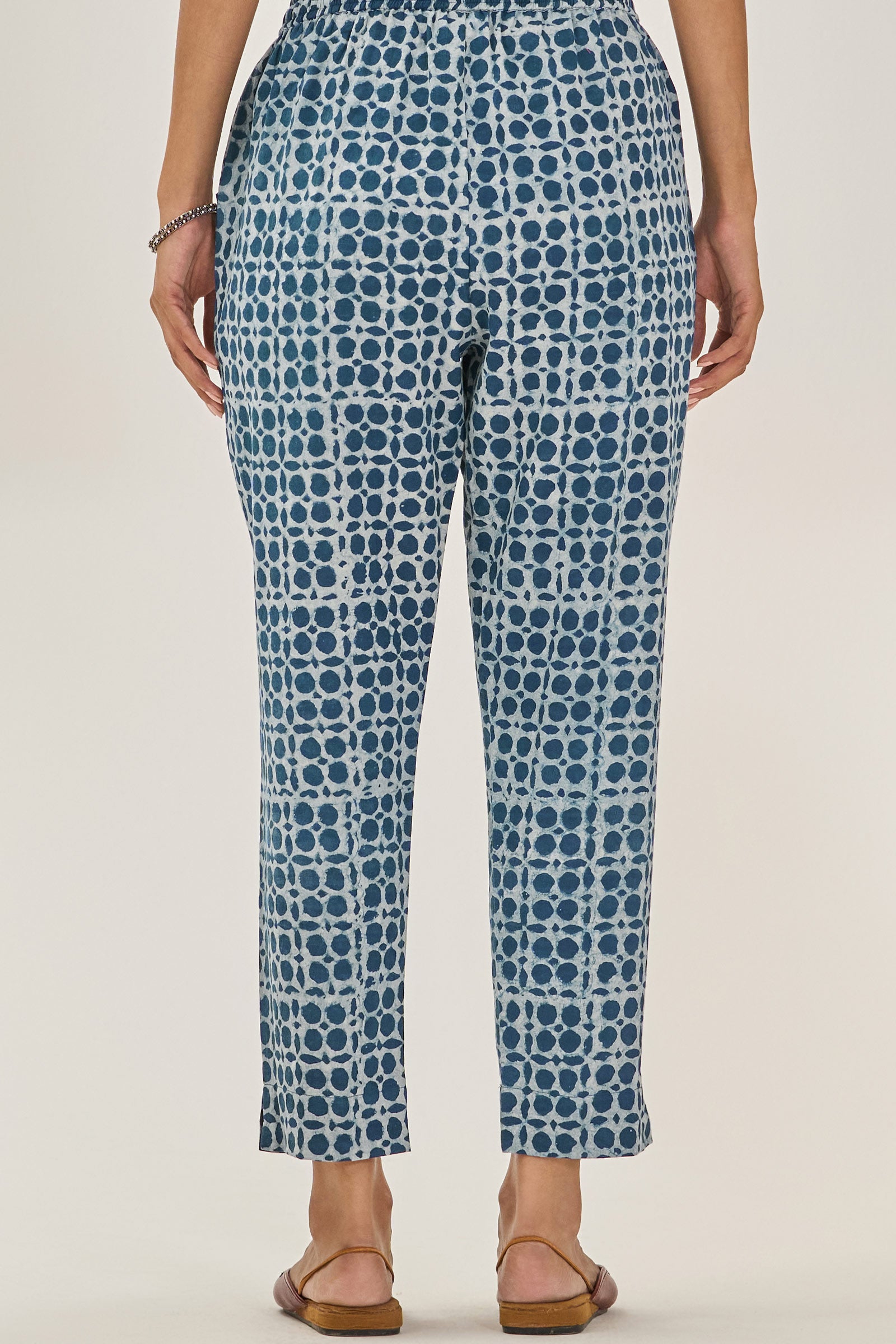 Nurtaj Rumaisa Narrow Pants