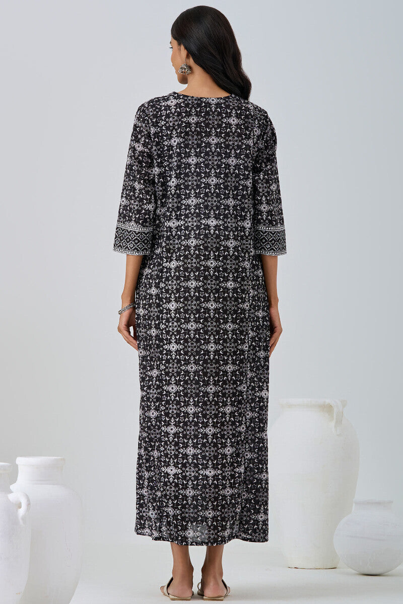 Mumtaz Nafisa Kaftan