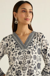 Gulraiz Aafreen Sanganeri Kurta