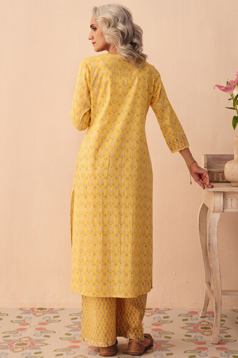 Gulraiz Nargis Sanganeri Kurta