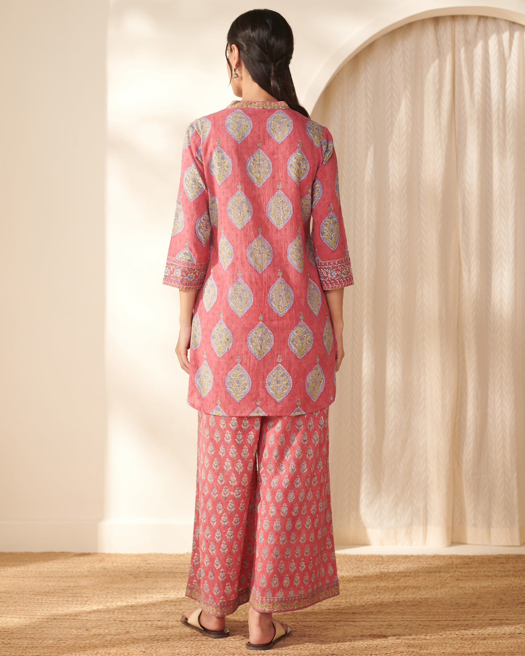 Surplus: Gulbarg Maryam Sanganeri Co-Ord Set
