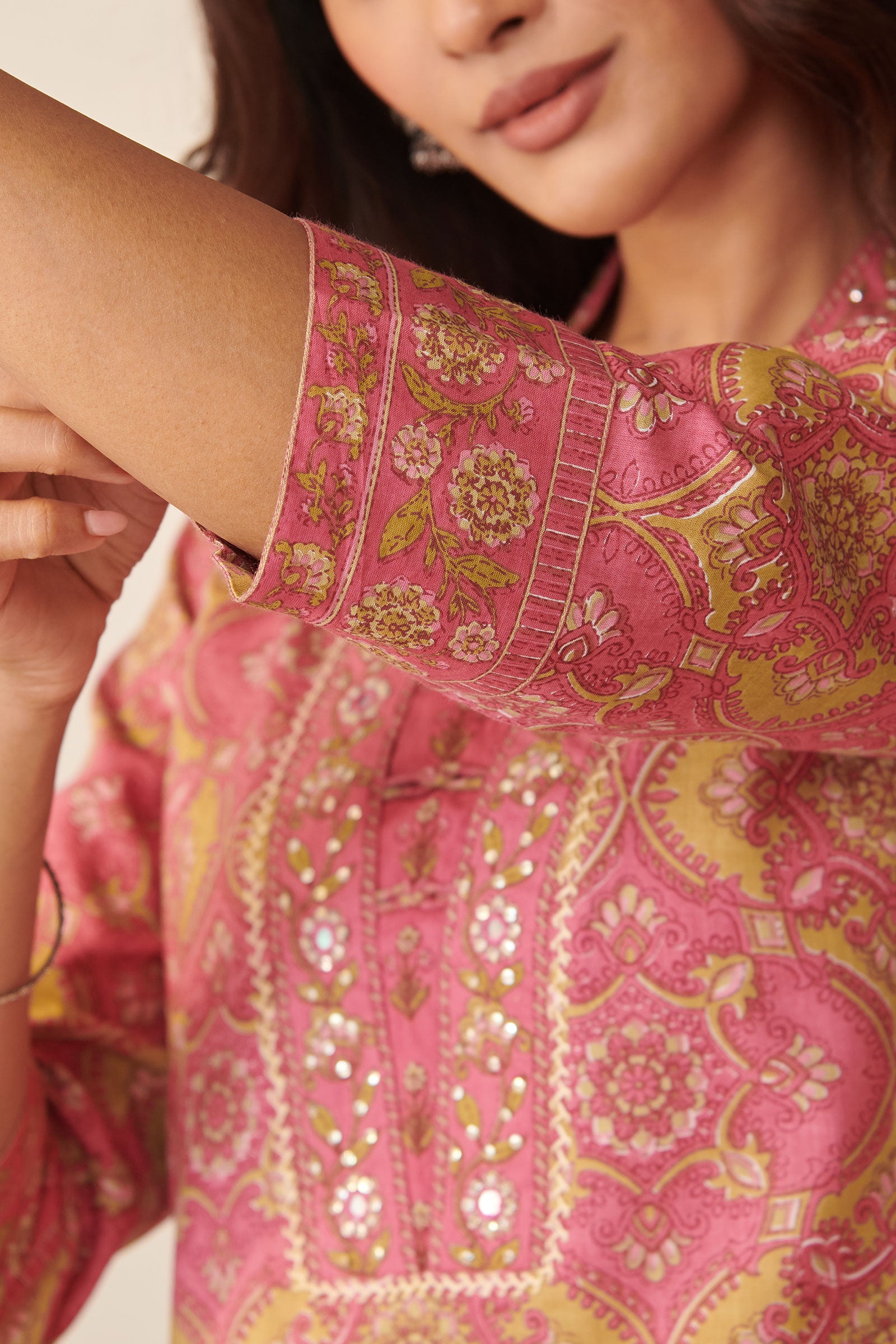 Gauhar Zaaida Sanganeri Kurta