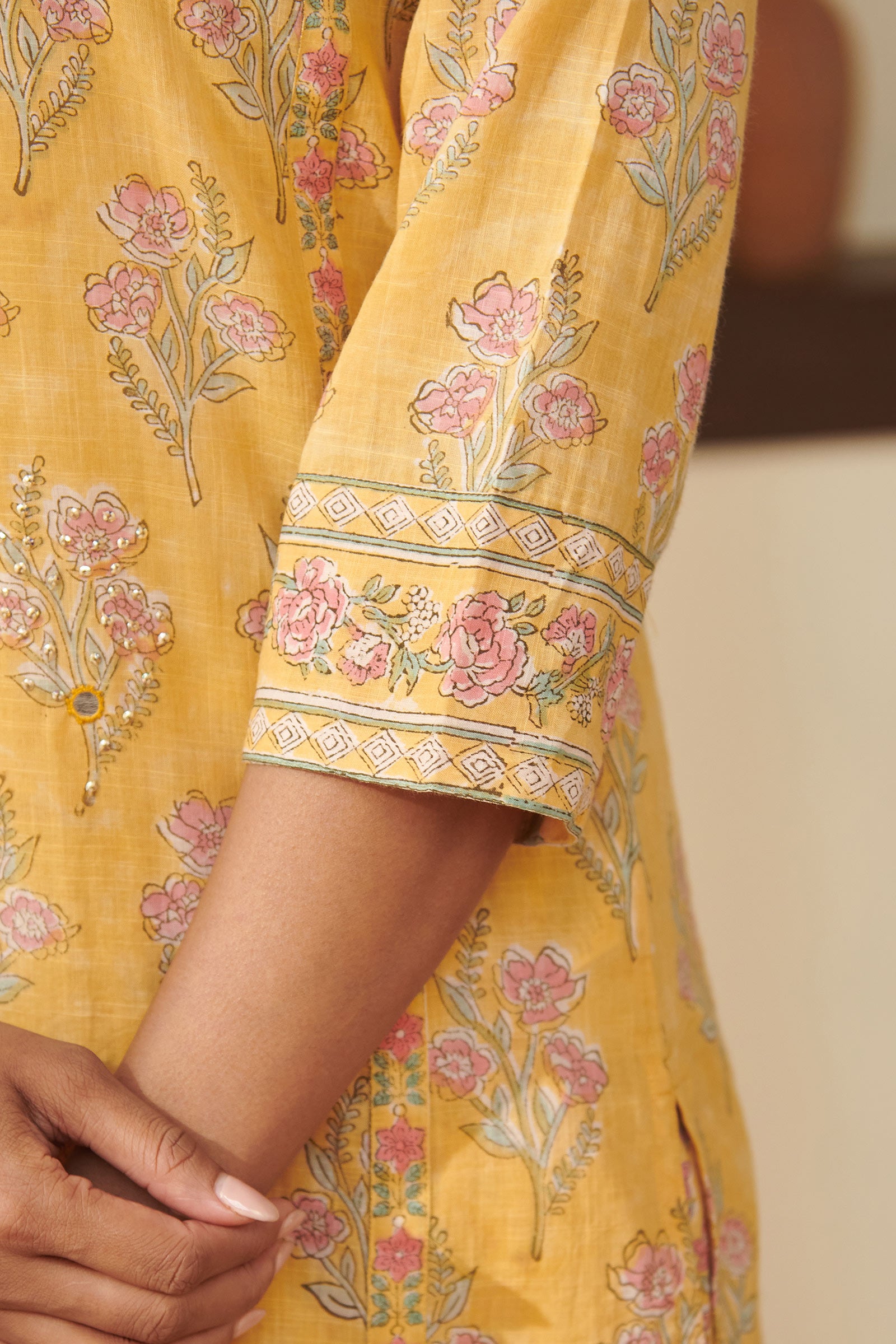 Gulraiz Suhana Sanganeri Kurta