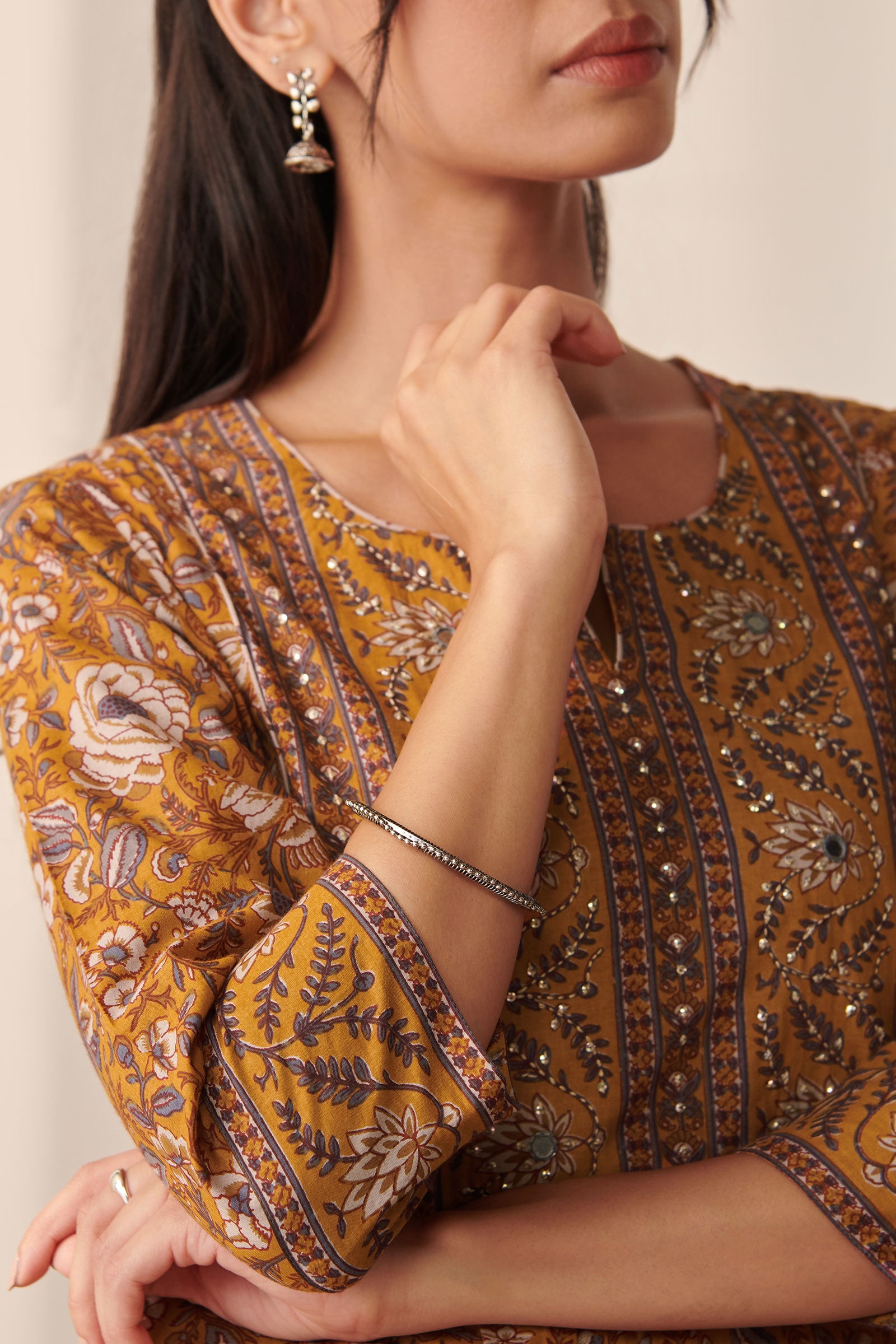 Gauhar Shireen Sanganeri Kurta