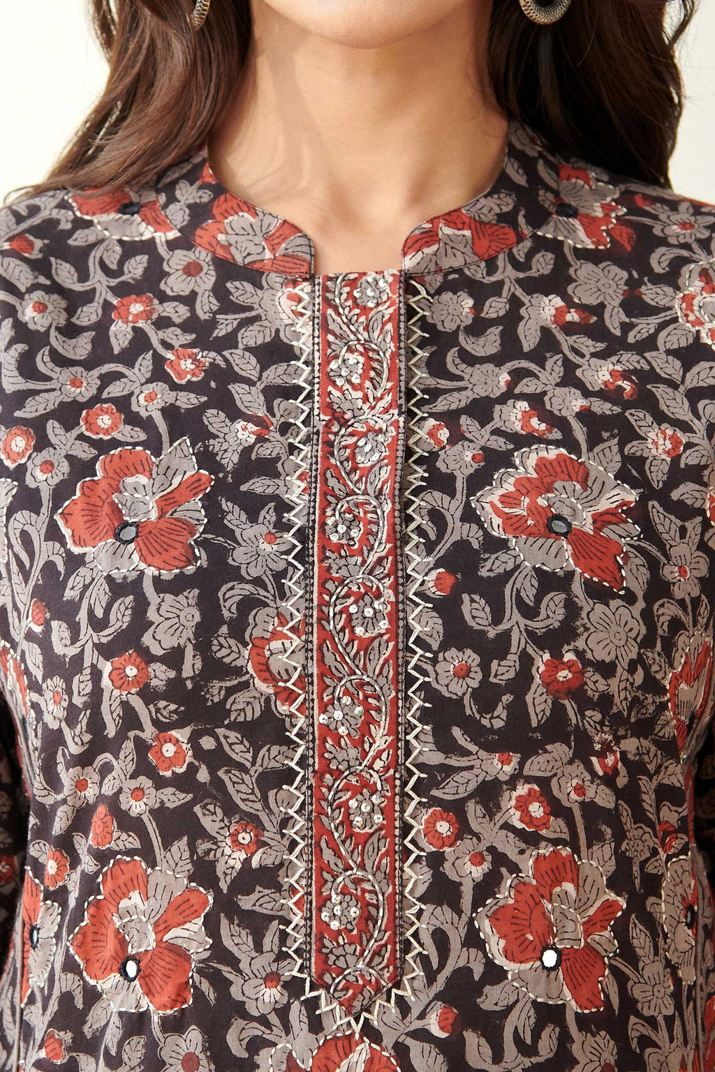 Sehra Nafeesa Bagru Kurta