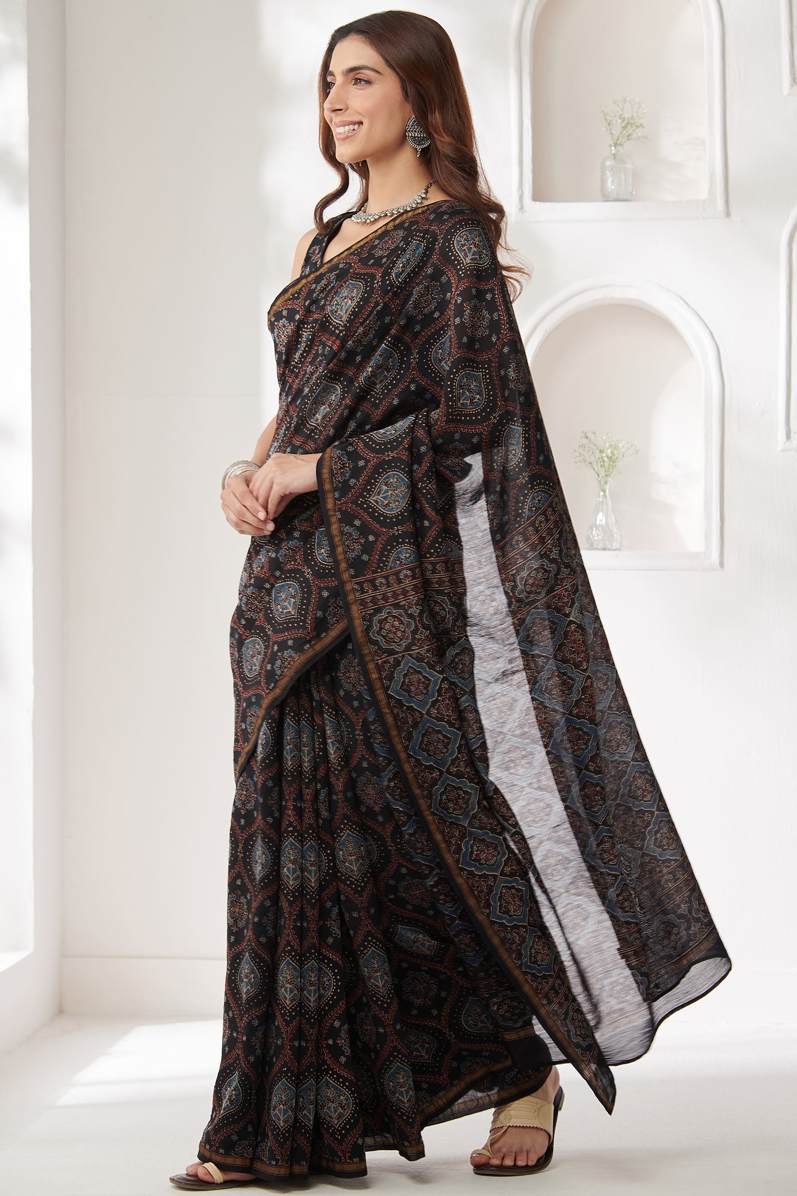 Sehra Afreena Ajrak Saree