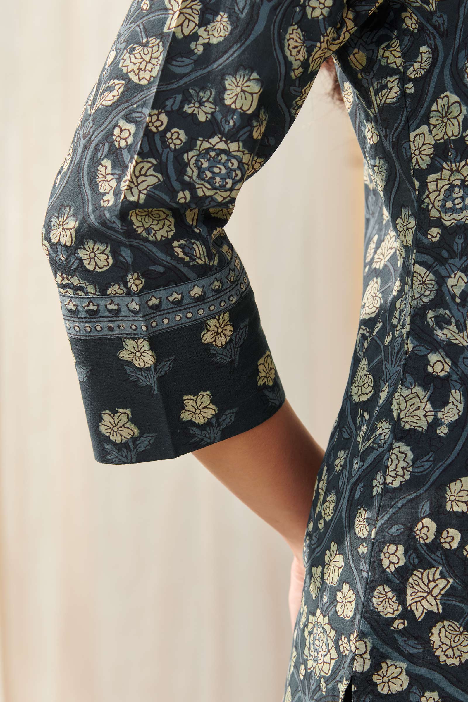 Sehra Zeinab Bagru Kurta