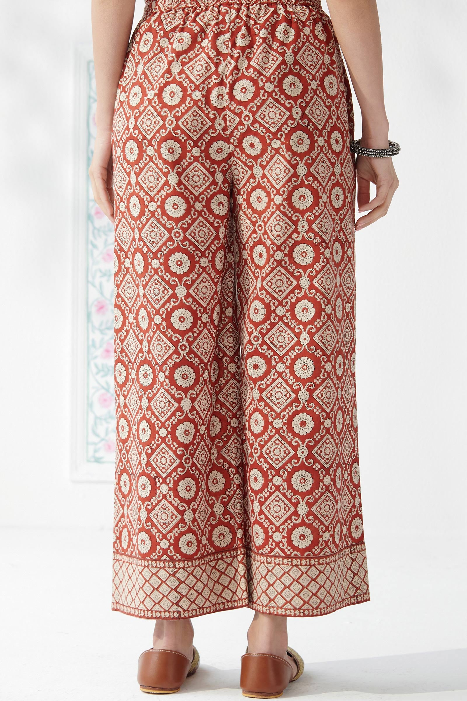 Sehra Meher Bagru Farsi