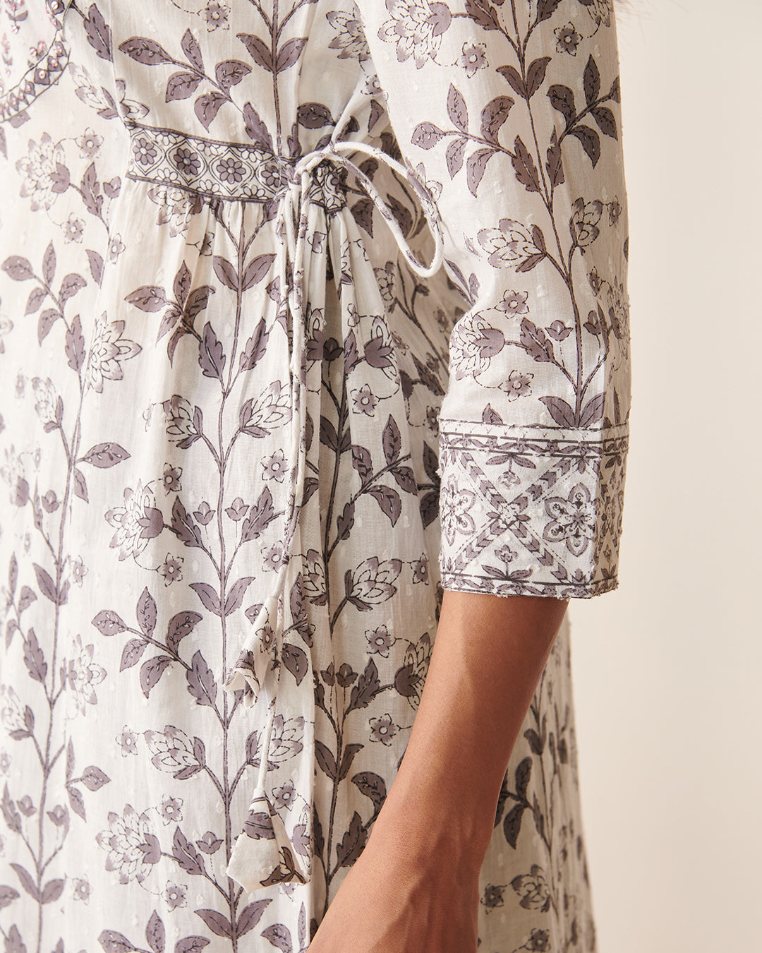 Gauhar Azma Sanganeri Kurta