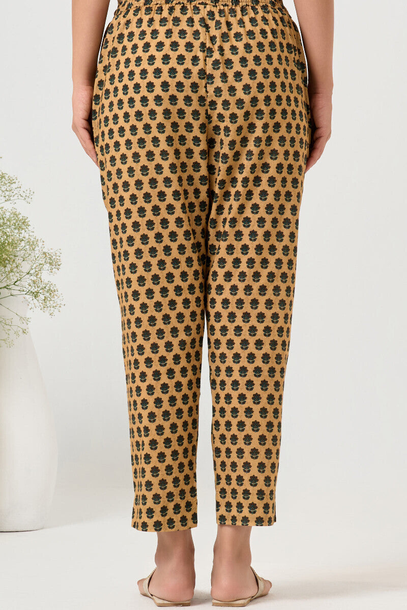 Rangrez Naziya Narrow Pants