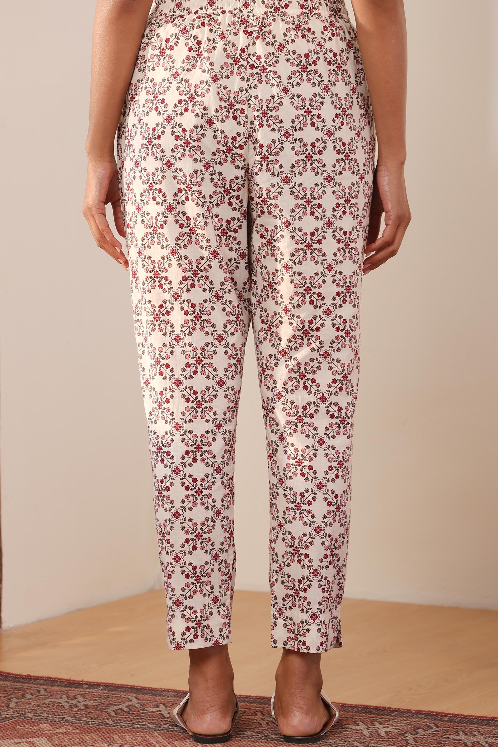 Rosheen Rehmat Sanganeri Narrow Pants